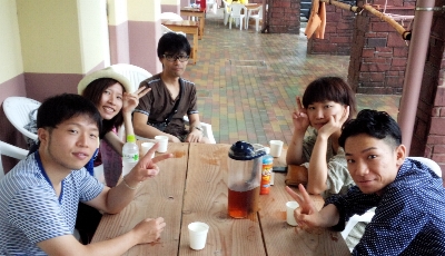 �W���Q��